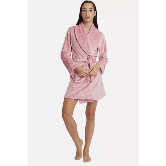 Juicy Couture Light Pink Embossed Logo Belted Plush Robe Size S/M NWT - Picture 1 of 8